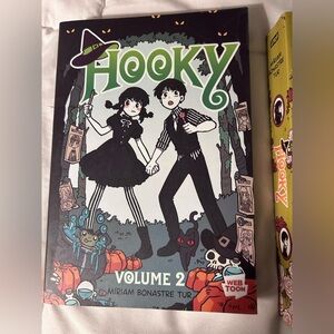 Graphic Novel: HOOKY by Miriam Bonastre Tur